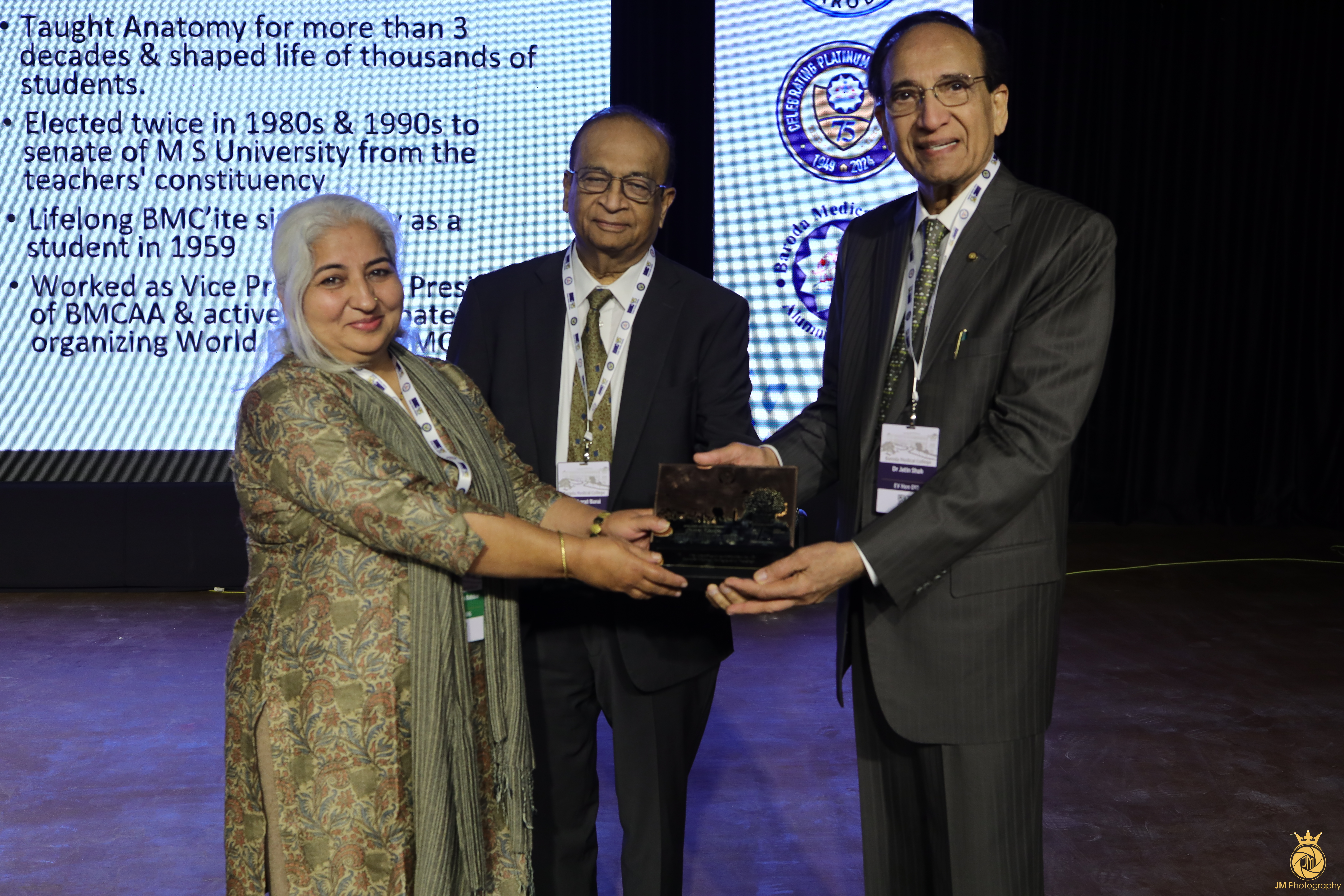 Gallery/Distinguished Alumni and Former Teachers/177A7516.JPG